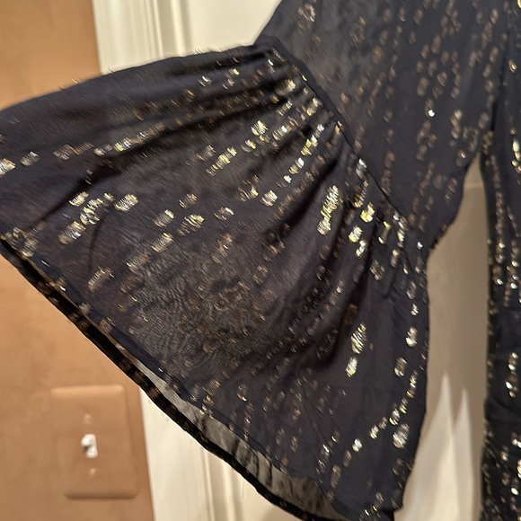 Lilly Pulitzer Matilda Top - Picture 2 of 5